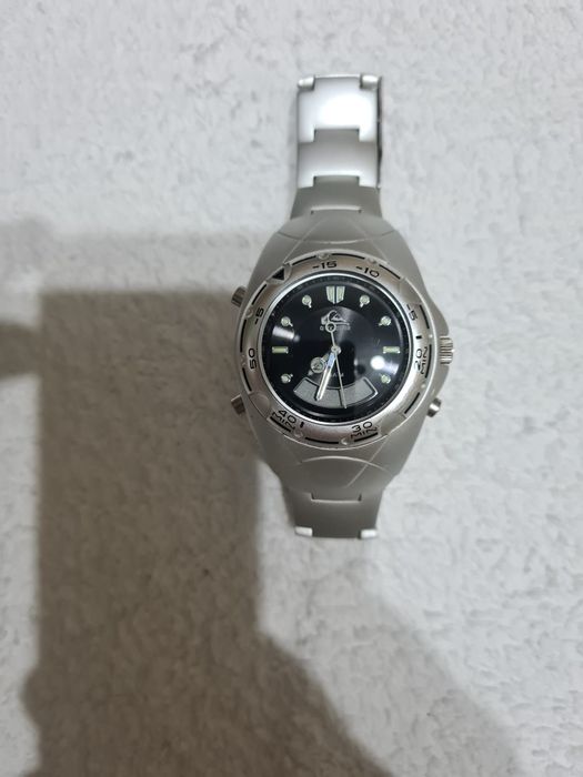 Ceas foarte elegan quiksilver