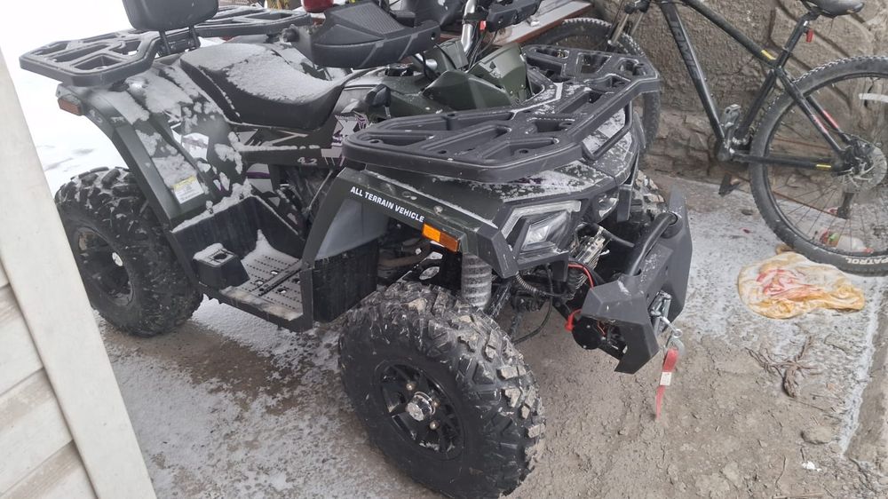 Продам квадроцикл Шарк 200