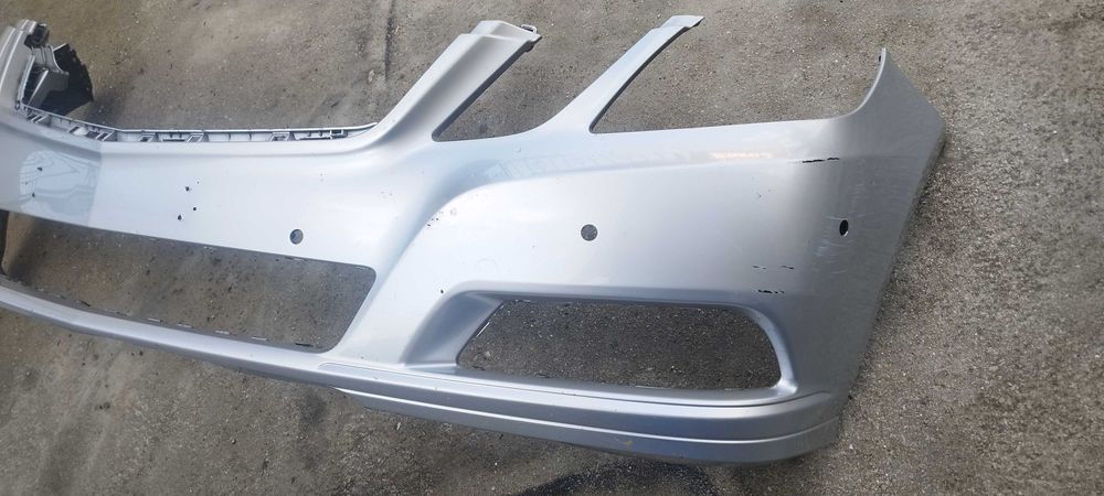 фарове, стопове , брони и други части . Гаражна разпродажба