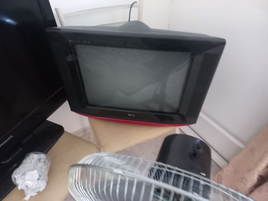 Телевизор 25тысяч