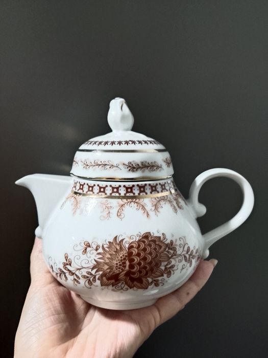 Чайники винтажные. Цены в описании.