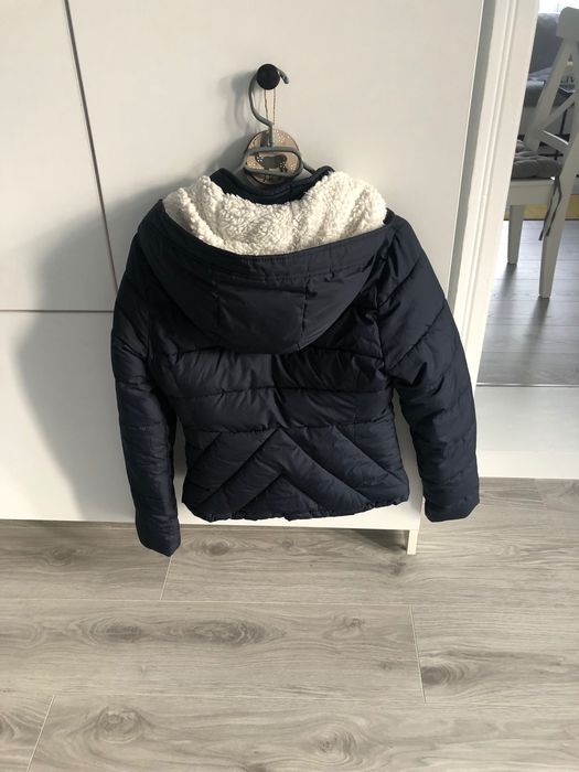 Geaca iarna Holister marime xs bleumaren cambrata