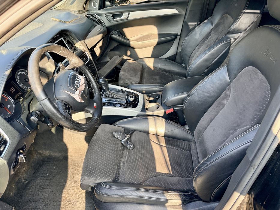 Piese Audi Q5 far xenon carlig motor 3.0 CCW stopuri led scaune SLine