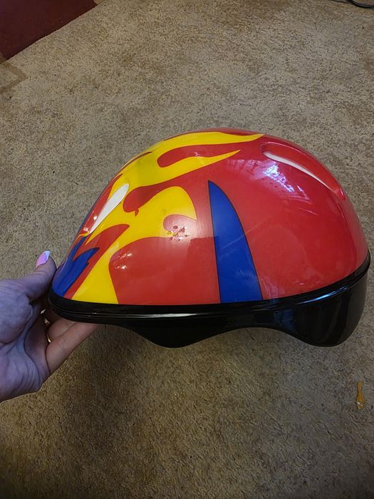 Продам детский  защитный шлем