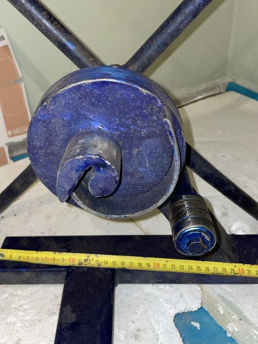 Masina de îndoit și spiralat fier forjat