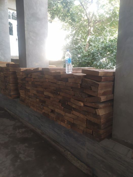 Тахта. Деревянные Обрезки