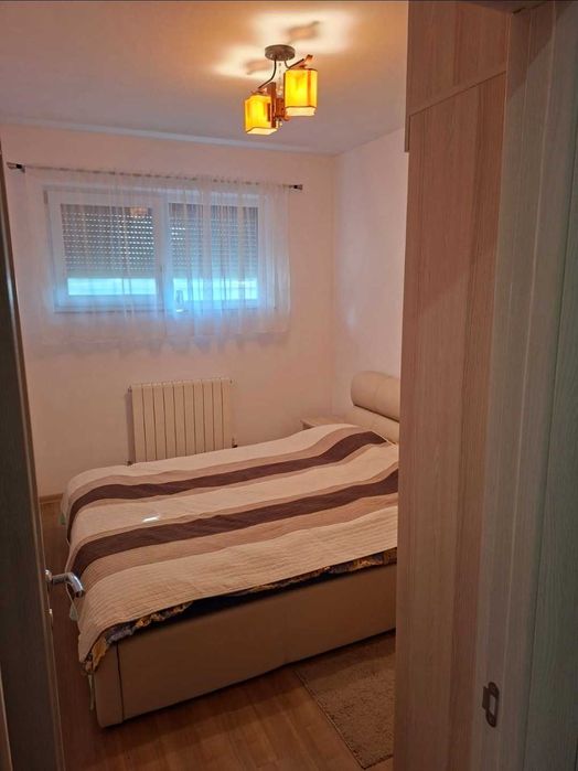 Chirie apartament  2 camere str. Xenopol - zona Calea Aradului