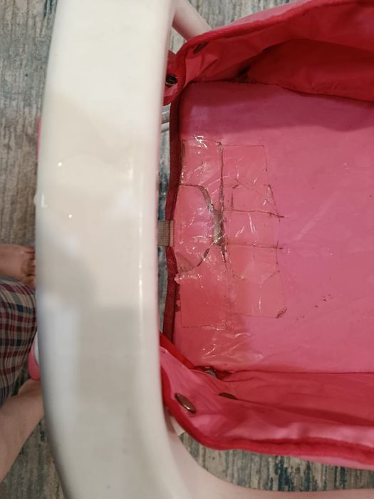 Продам стул для кормления