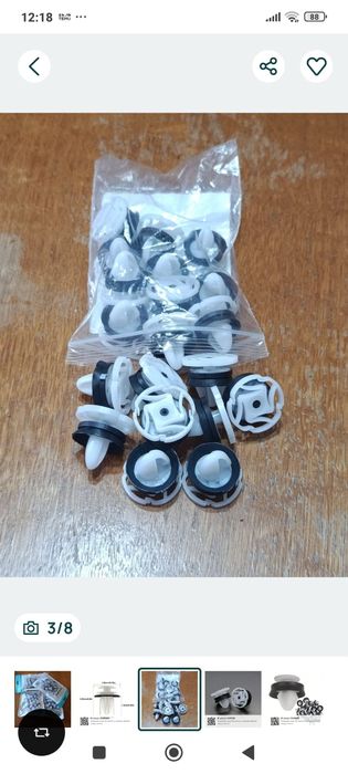 Clipsuri pentru fixarea tapițeriei interioare pe portierele auto