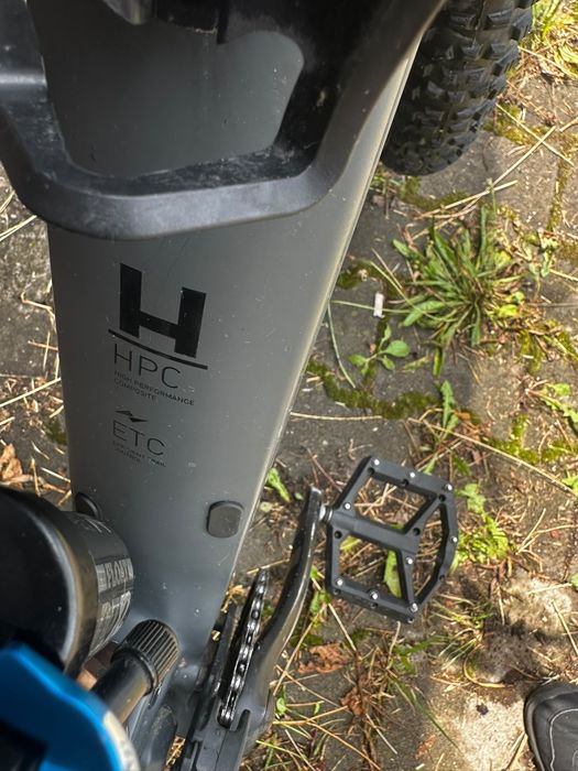 Cube stereo HPC 140