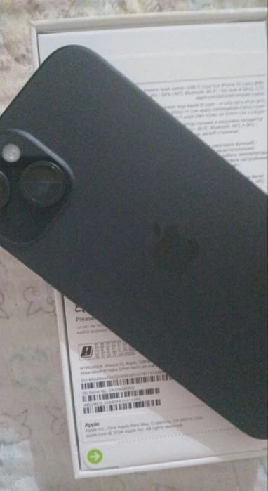 Продаю Айфон 15 ёмкость 100%