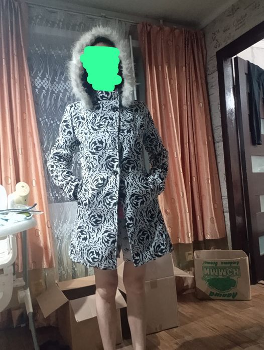 Отдам бесплатно куртки