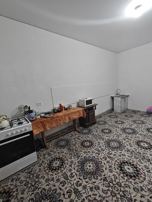 Квартира сатылады изынде 9жыл кредиы бар накка 600 айтаман келысемыз