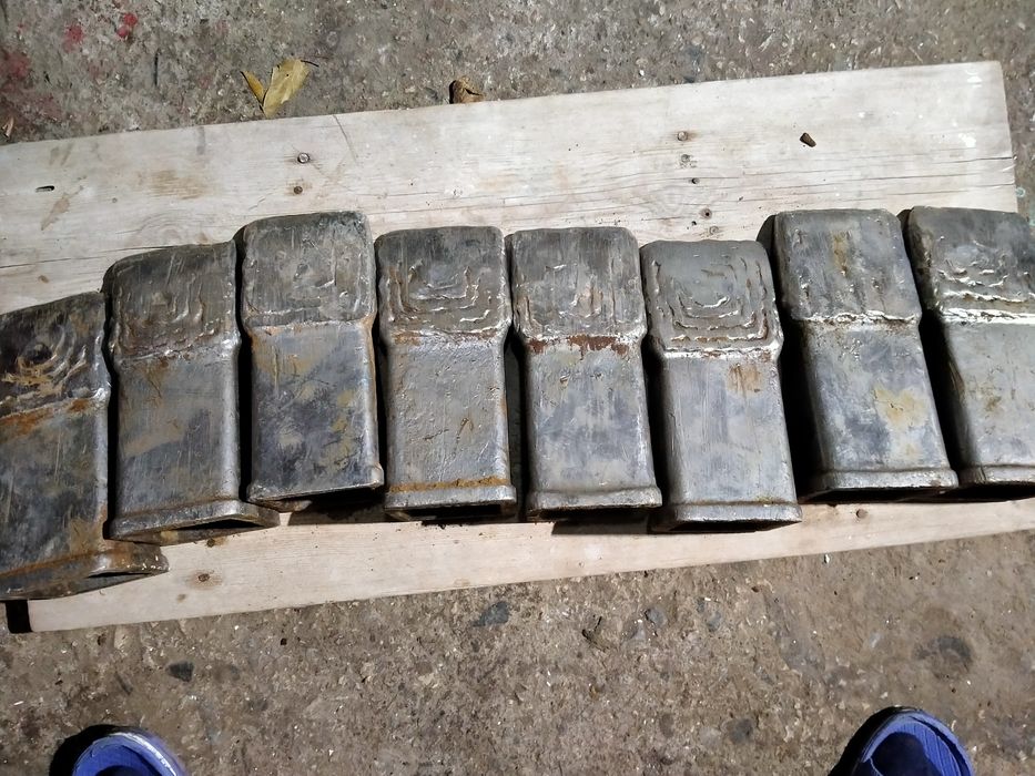 Продам запчасти на фронтальный погрузчик люгонг ZL50.