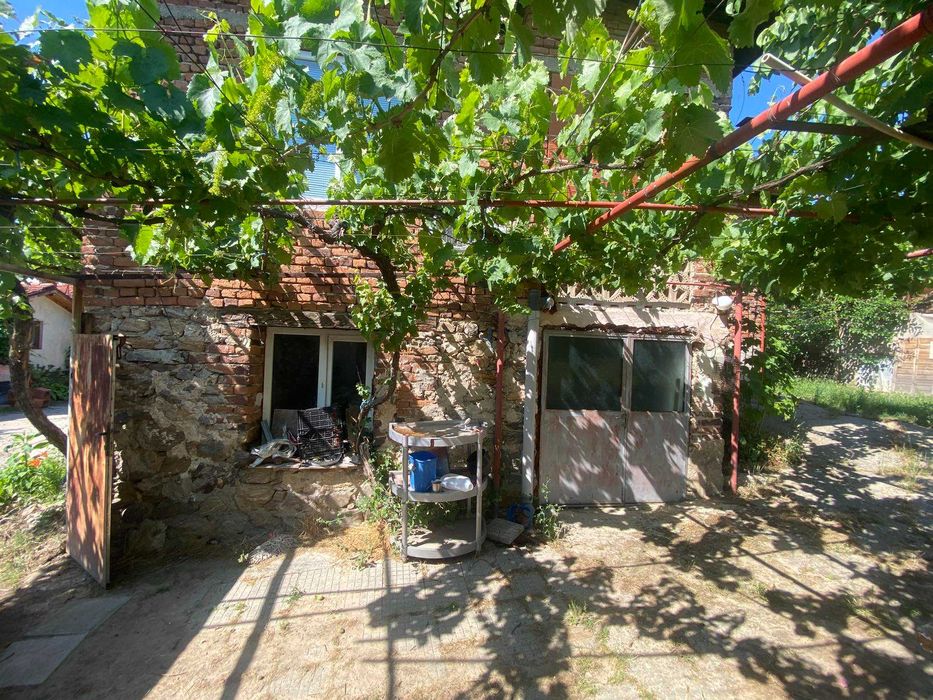 Къща в село Стоб, Кюстендилска област