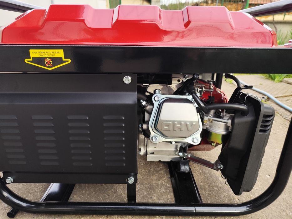 Генератор Honda нов