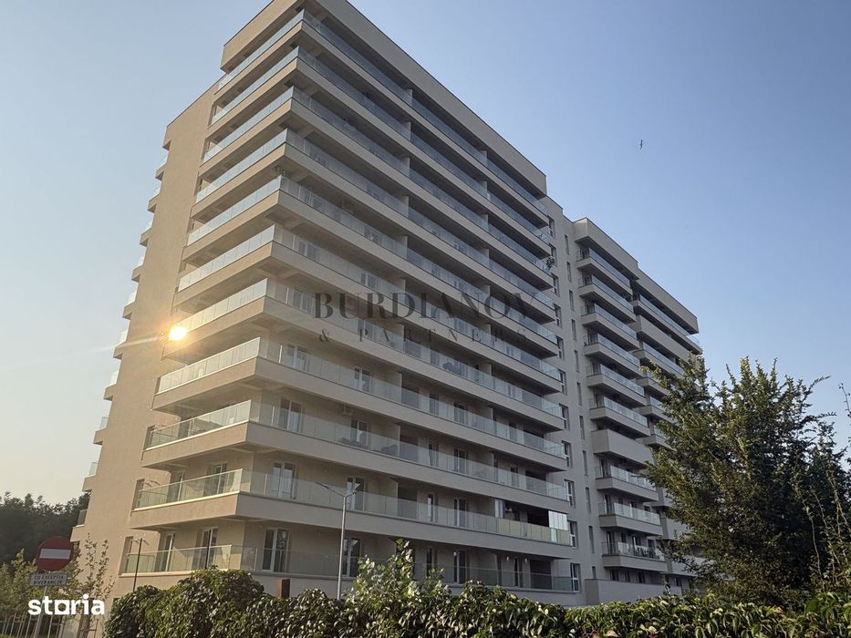 Apartament cu 3 camere - două băi - Etalon Lacul Morii - Vedere Lac