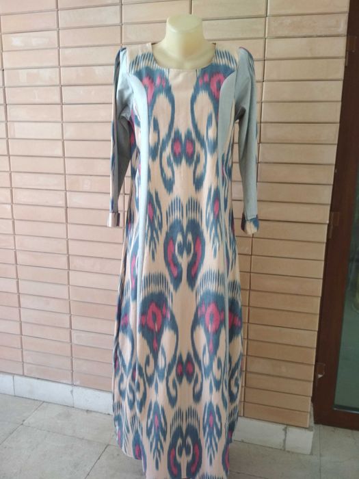 Национальная одежда Узбекистана.