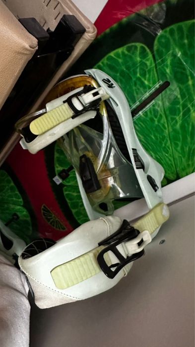 Сноуборд и обувь для сноуборда