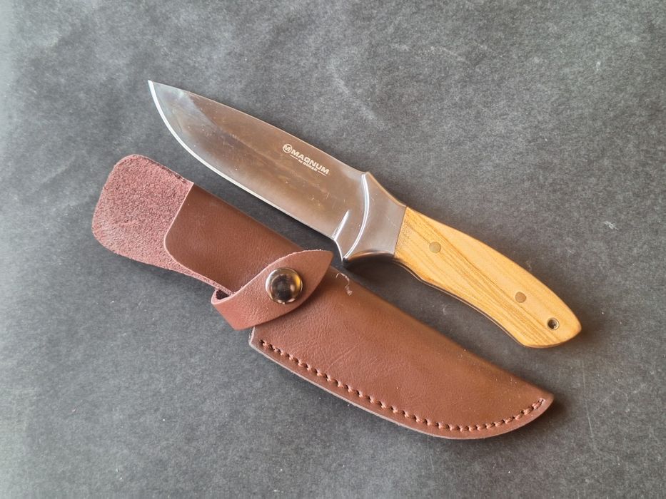 Ловен нож Boker-Magnum