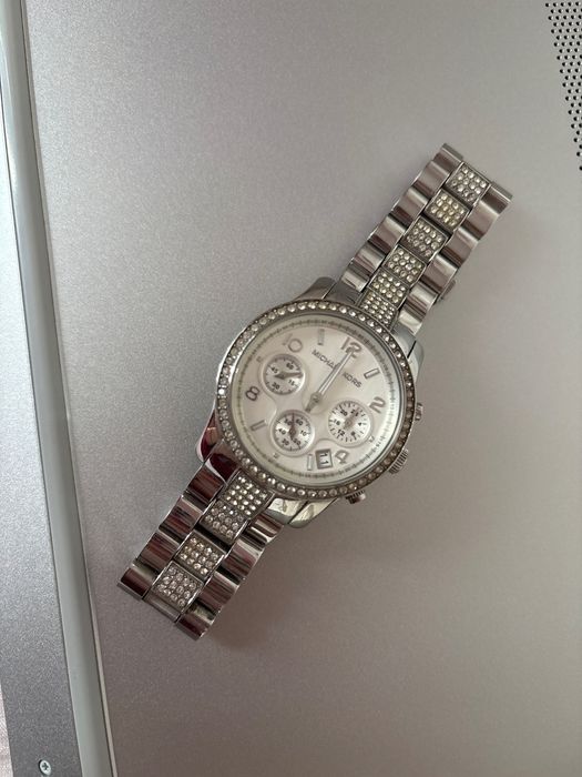 Дамски часовник - Michael kors