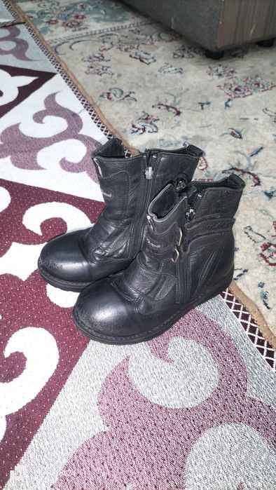 Сапоги 28 размера TIFLANI