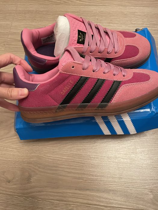 Продам кроссовки Adidas Gazelle