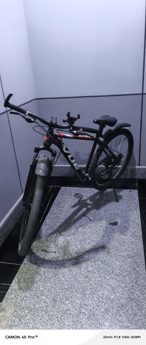 Velosiped sotiladi amrtazator velik holati yaxshi