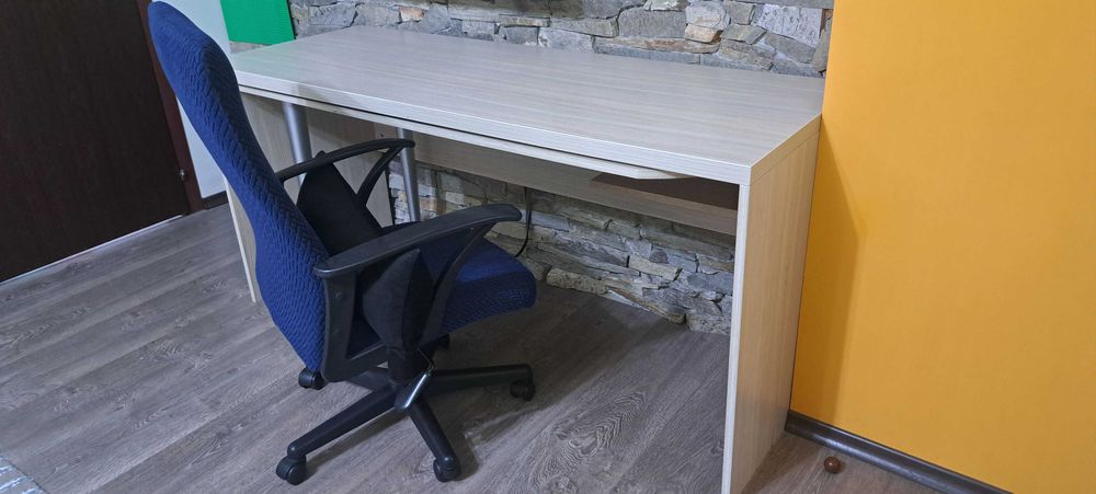 Работно бюро, двойно