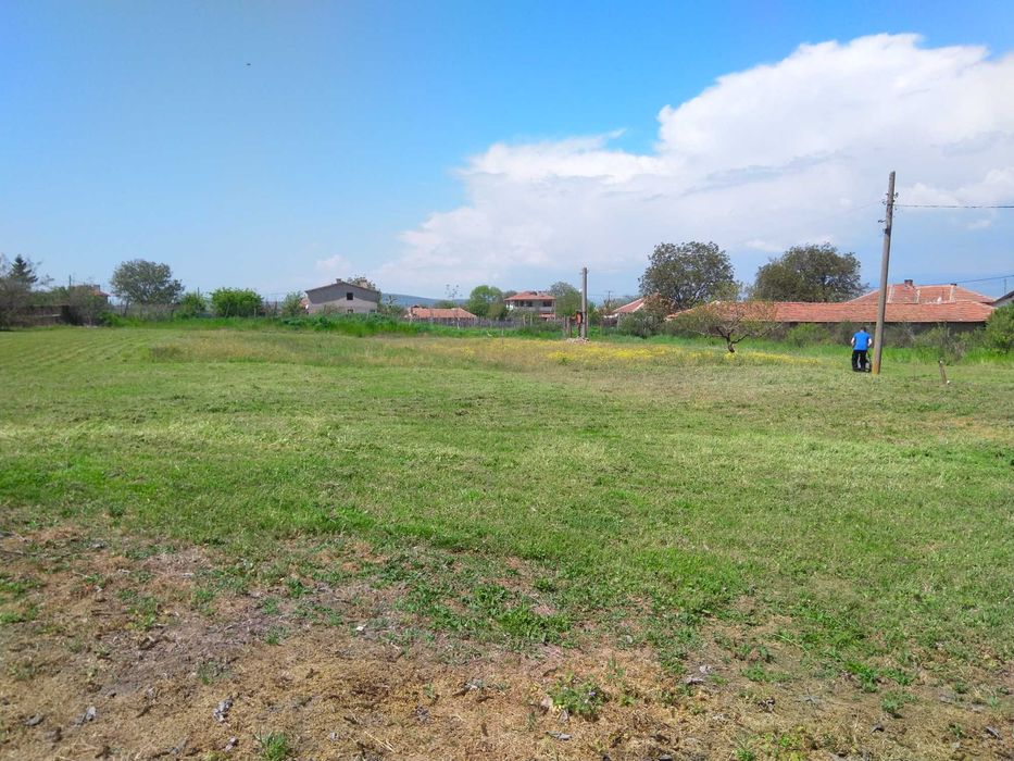 Продава се Парцел в с. Хаджидимитрово, Област Ямбол - 2600 кв.м за 13 €/кв.м - Снимка #2