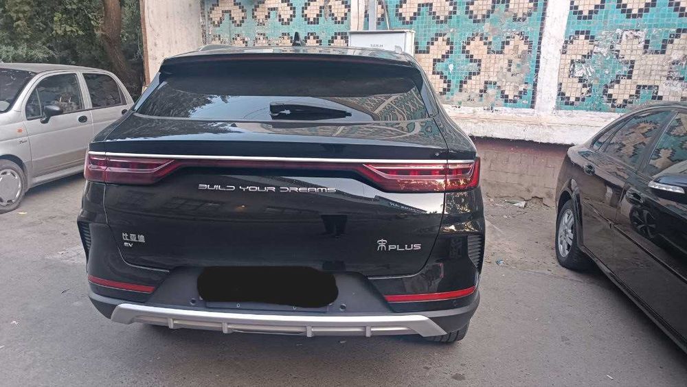 BYD sotiladi srochno