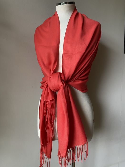 Червен шал от кашмир, коприна, пашмина/ различни видове