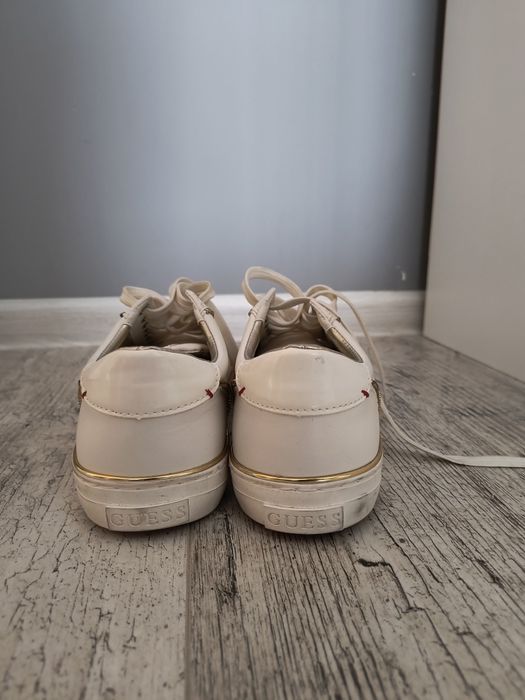 Мъжки кецове Guess