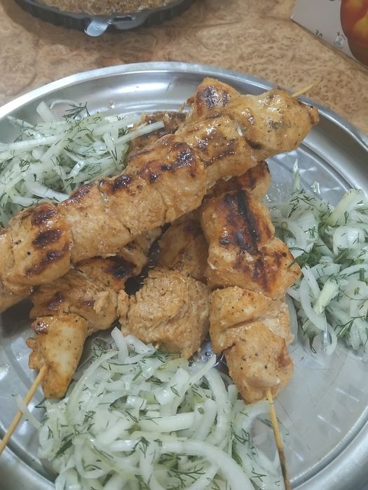Шашлык  на гриле   + лаваш хлеб лук маринад