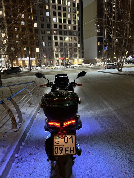 Мопед Макси Mvxi