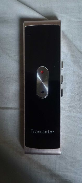 Гласов преводач в реално време