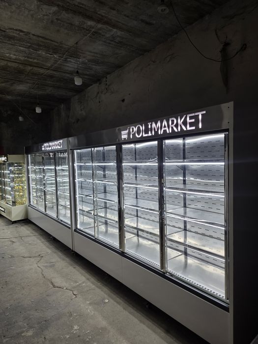 Витринные холодильник