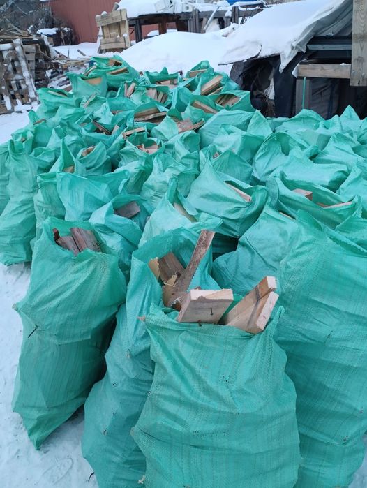 Дрова в мешках готовый материал