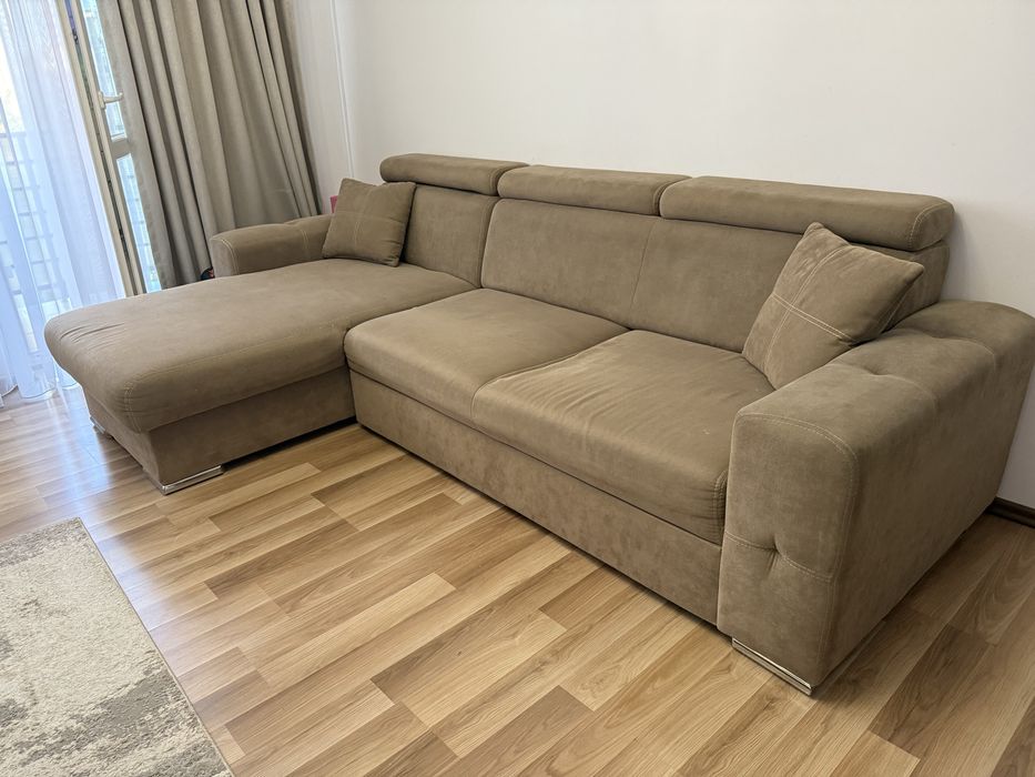 Coltar extensibil cu lada de depozitare