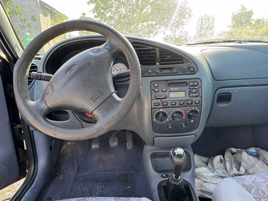 Ford Fiesta 1.25 Климатик