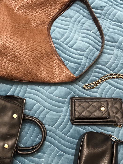 Разгрузка сумочек