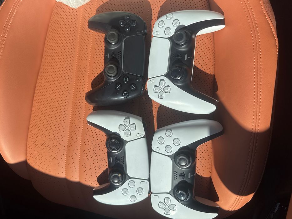 Sony DualSense для PlayStation 5.