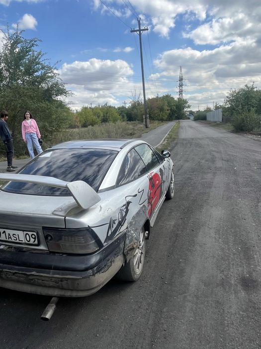 Опель калибра на ходу