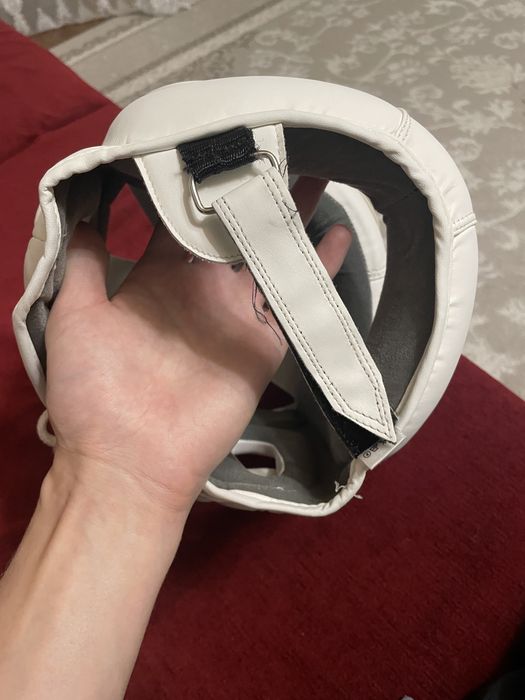 Продам Шлем для бокса