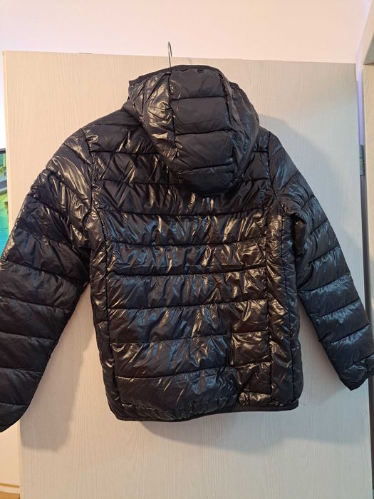 Яке 10 г Nike Replay