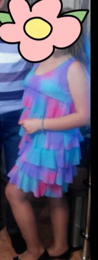 Продам платья для девушки.