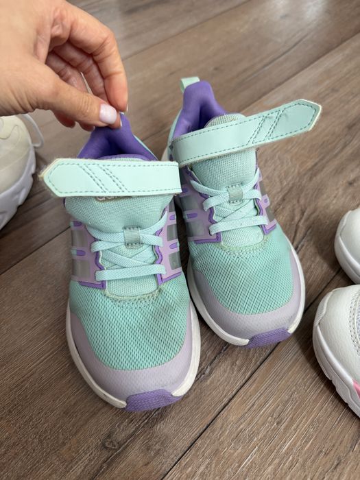 Детские кроссовки Адидас