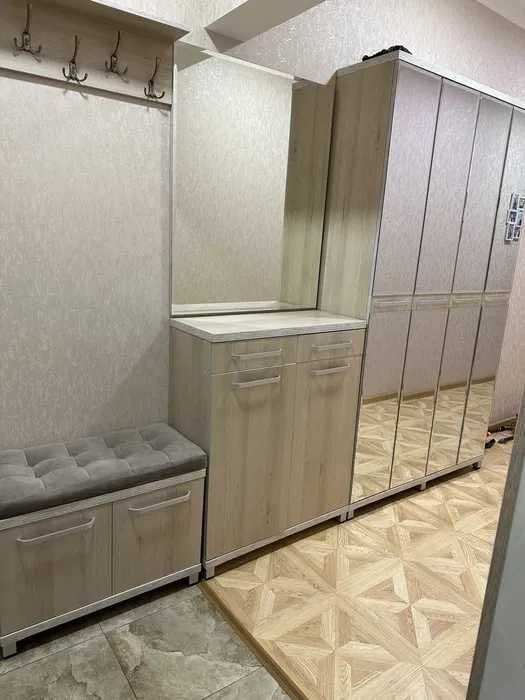 Продается квартира с ремонтом, удобное расположение, все рядом ID5