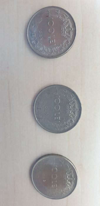 Vând diverse monede