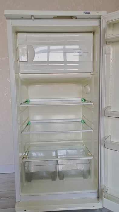 Продае́ться холодильник "Атлант" в отличном состоянии